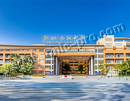 深圳市龙城高级中学阶梯教室-案例分享